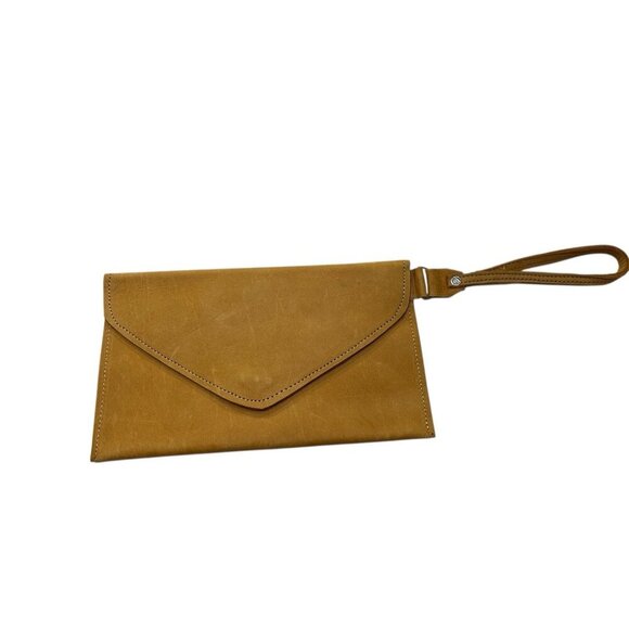 CARRY 117 ALEM Tan Distressed Leather Wristlet Clutch Wallet - Picture 1 of 5